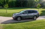 Nissan Pathfinder Hybrid 2015 года